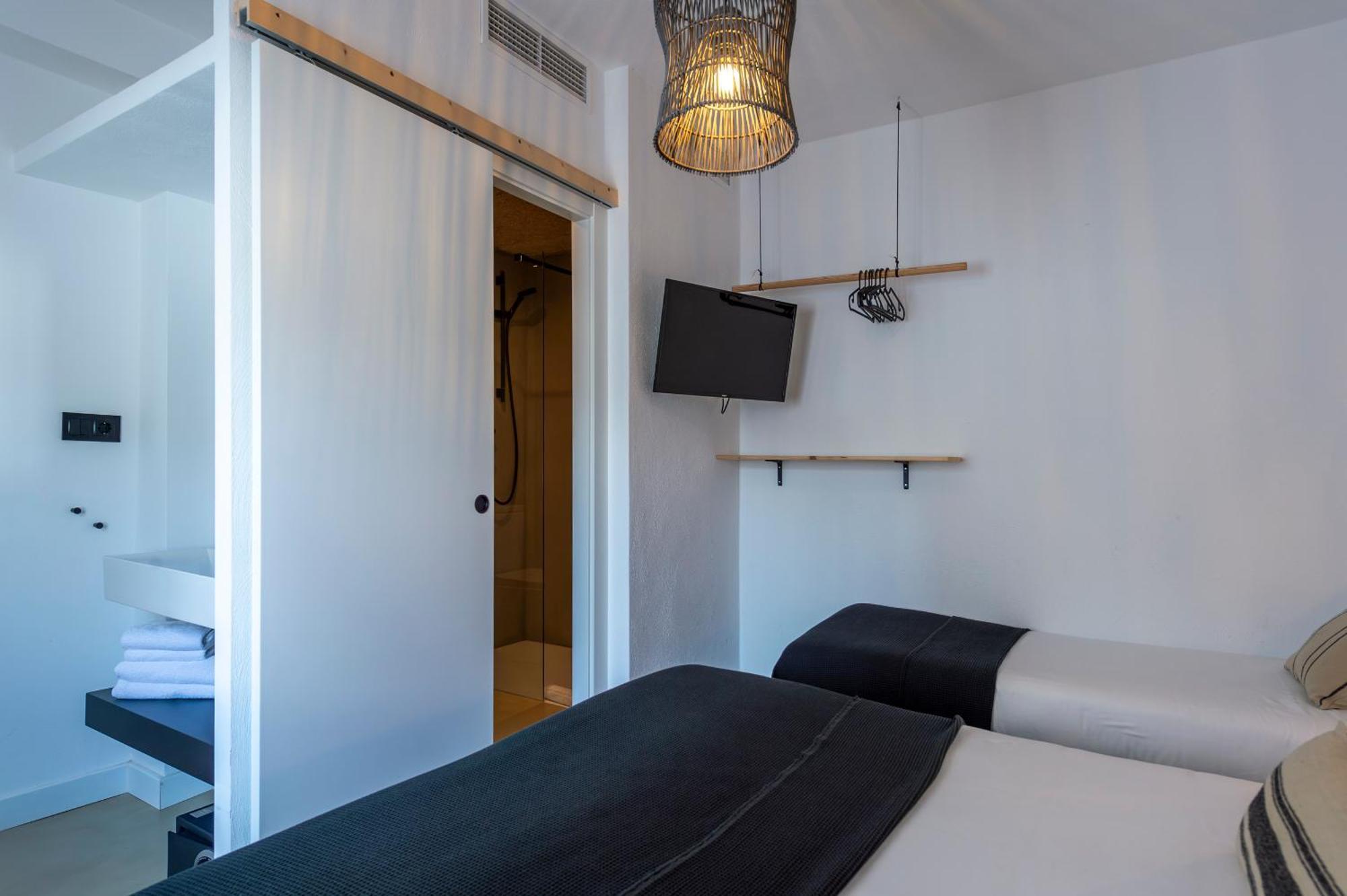 Hostal Boutique Es Menut Tossa de Mar Exteriör bild