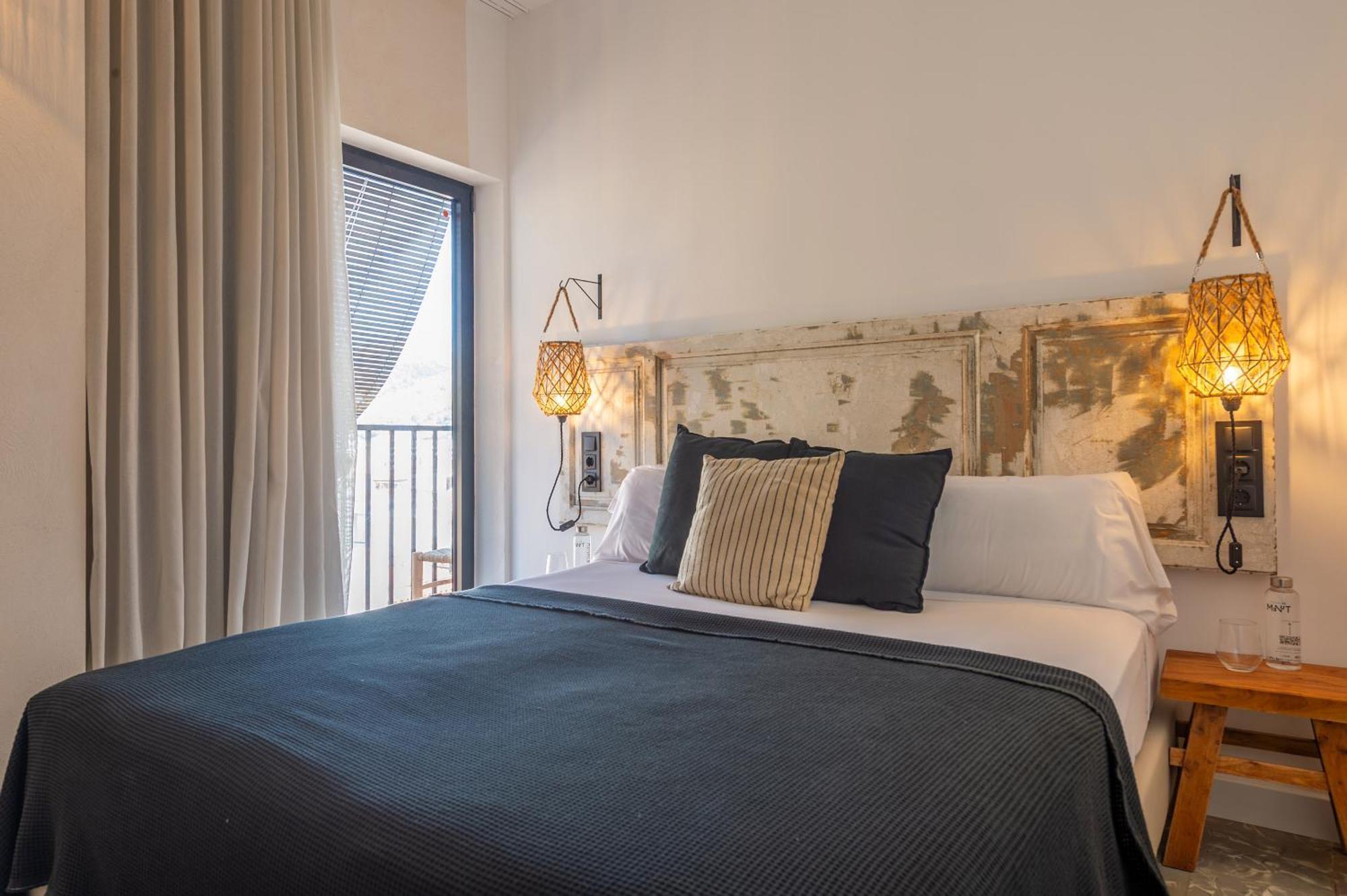 Hostal Boutique Es Menut Tossa de Mar Exteriör bild