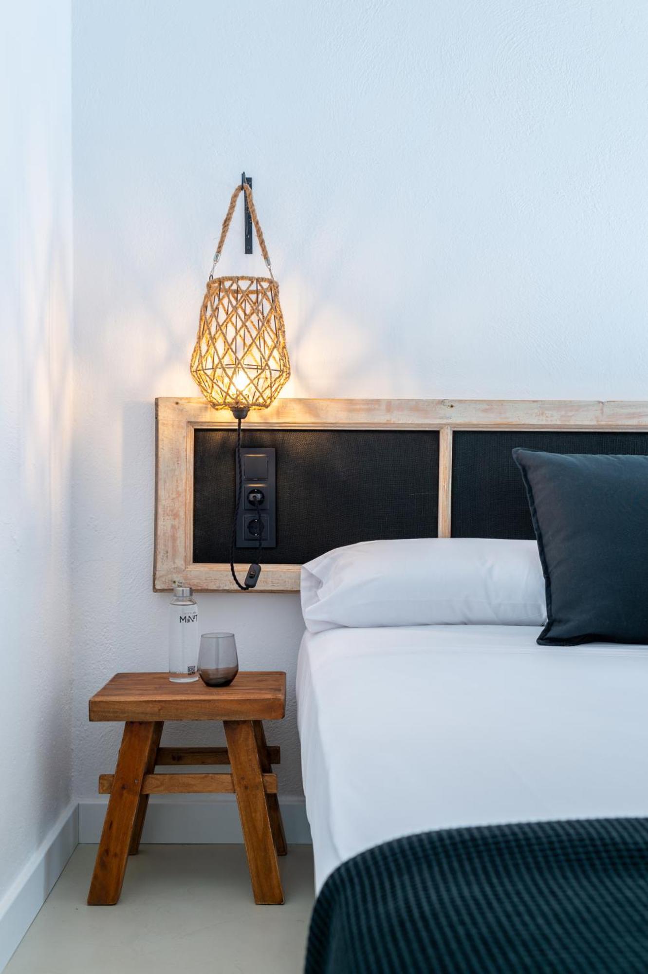 Hostal Boutique Es Menut Tossa de Mar Exteriör bild