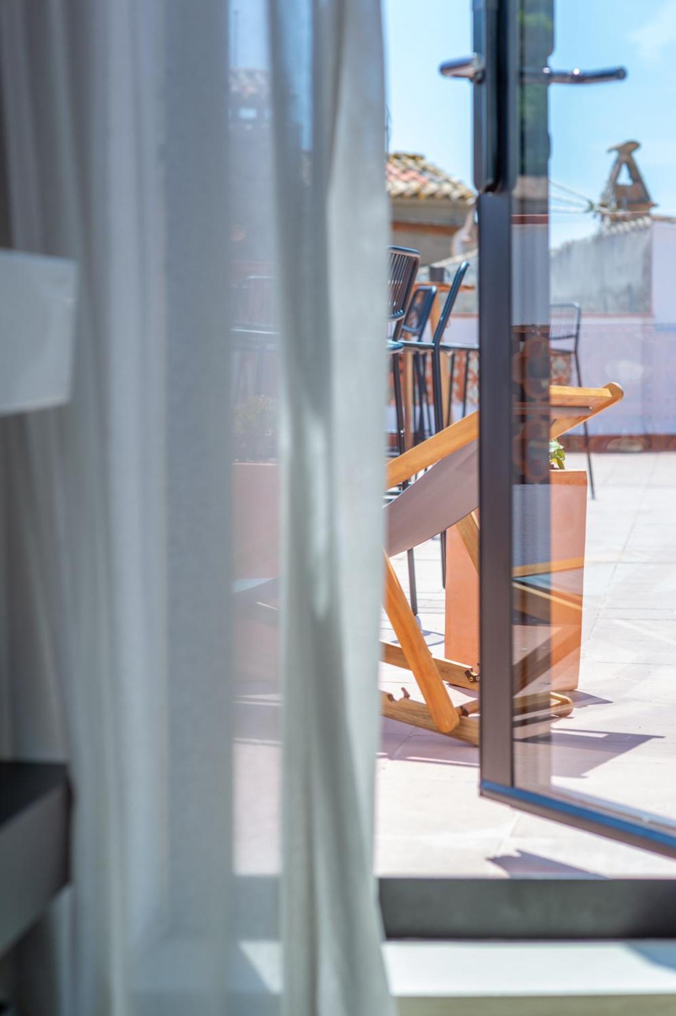 Hostal Boutique Es Menut Tossa de Mar Exteriör bild